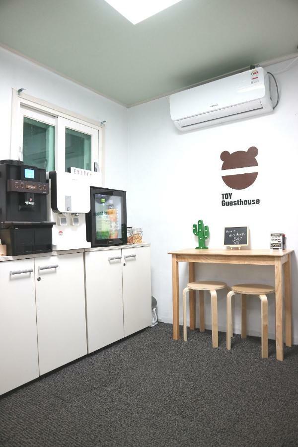 Toy Guesthouse Seul Esterno foto