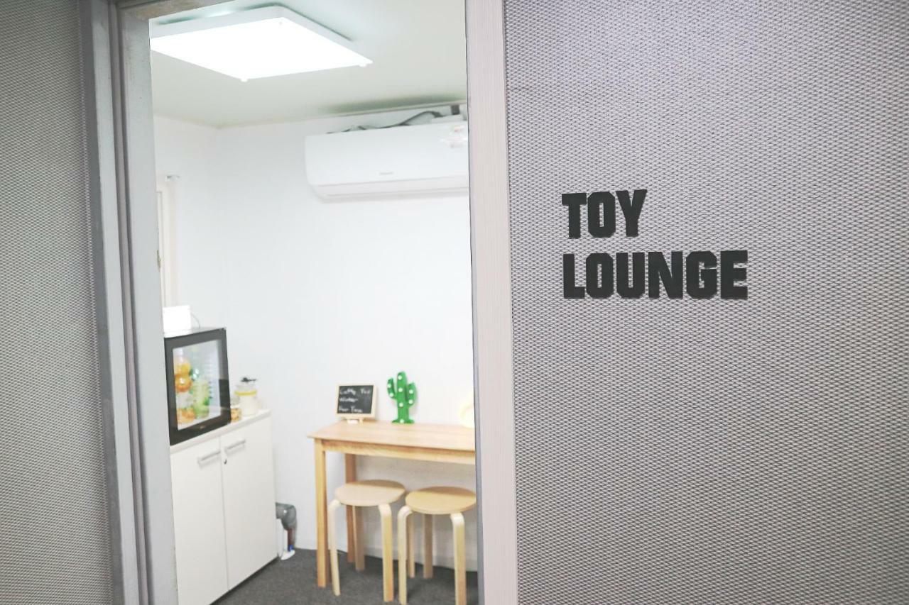 Toy Guesthouse Seul Esterno foto